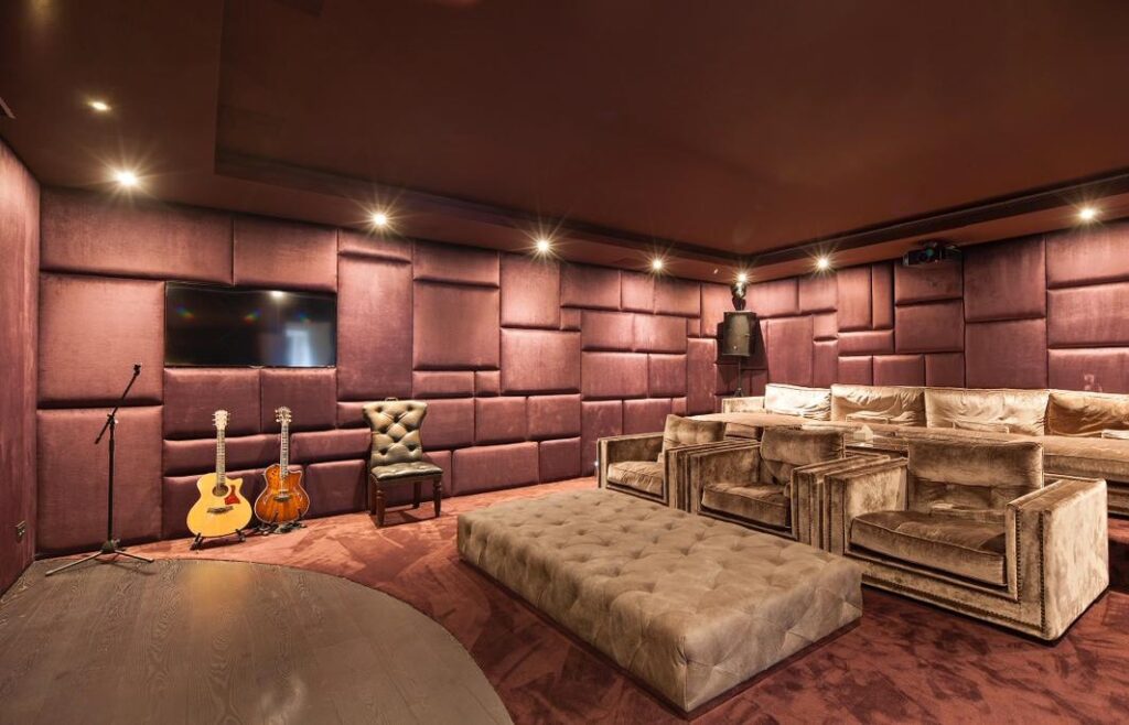 PHOTO-2025-12-05-10-56-51