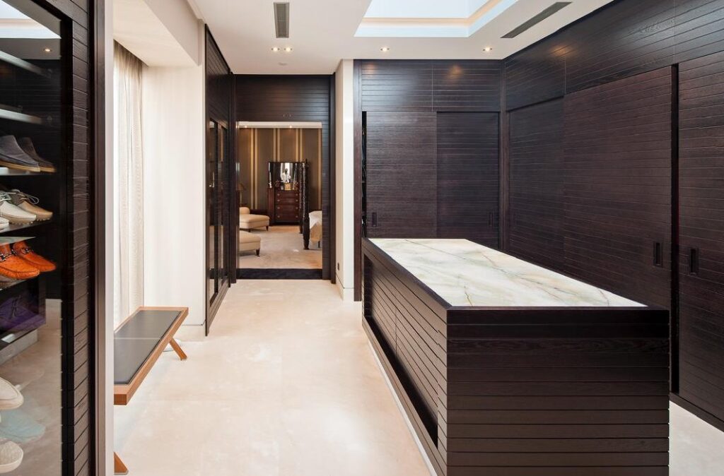 PHOTO-2025-12-05-10-56-52 7