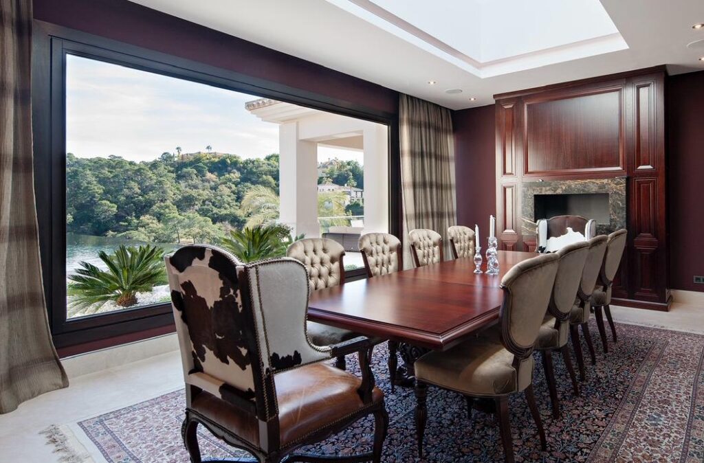 PHOTO-2025-12-05-10-56-53